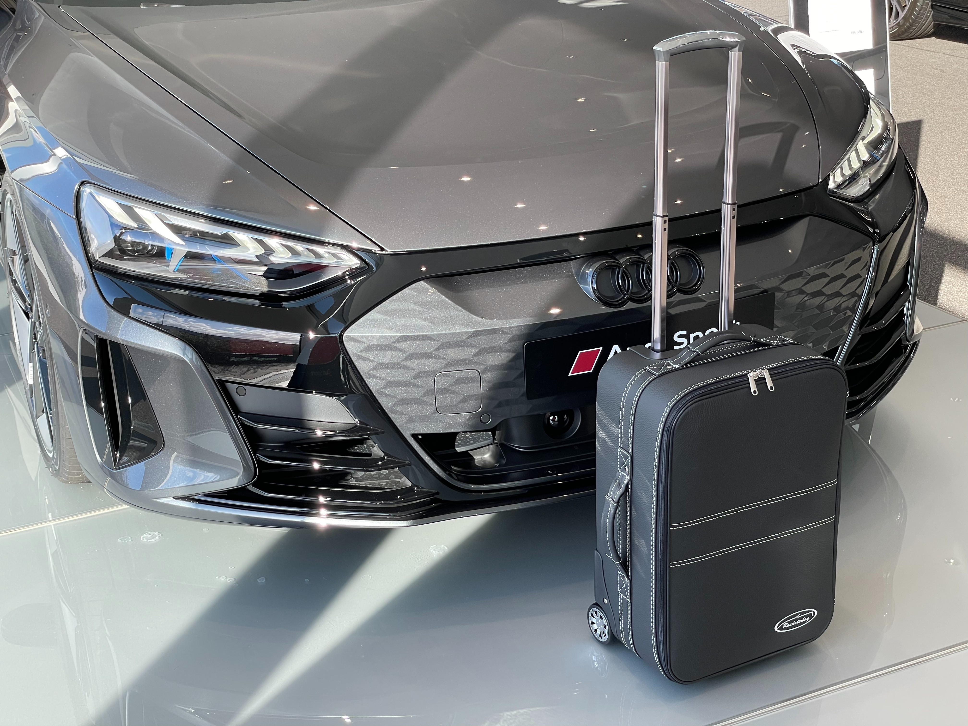 Auto bagagenet, voor Audi Etron 55 Sportback S 2019 2020 2021 Verstelbare elastische organizer Net Auto kofferbak bagagenet Mesh Organizer Rekbare opbergkofferbak bagagenet Auto bagagenet, voor Audi Etron 55 Sportback S 2019 2020 2021 Verstelbare elastische organizer Net Auto kofferbak bagagenet Mesh Organizer Rekbare opbergkofferbak bagagenet